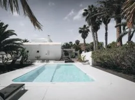 Villa Amonita - heated pool, luxurious space