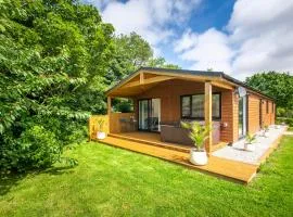 Maple Lodge