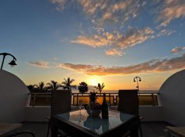 Beautiful Sunset Apartment, hotel v destinaci Puerto de Santiago