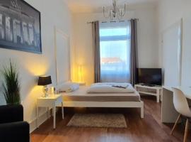 coLodging Mannheim - private rooms & kitchen, hotel v destinaci Mannheim