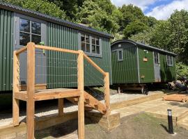Shepherd Huts at Sheepscombe, hotel v destinaci Painswick