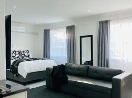 Easy Living Apartment 2