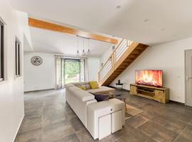 Grande Maison Luxueuse - Paris - Villepinte, cottage à Villepinte