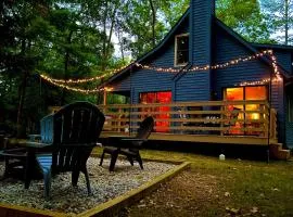 Less Than 1 Mi to Bryce Resort Quiet Cabin with Hot Tub!