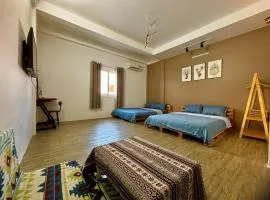 STAY hostel - 300m from the ferry