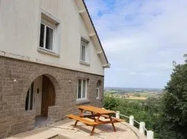 Gîte cosy en haut du Mont Cassel avec vue panoramique pour 6 pers