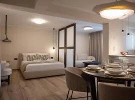 Chrysa's Deluxe Apt