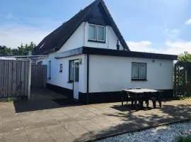 Heerlijk halfvrijstaande woning