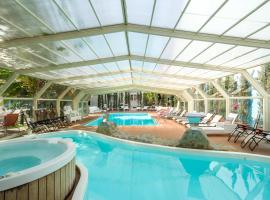 Hotel Manzoni Wellness&Spa, hotel com banheiras de hidromassagem em Montecatini Terme