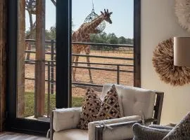Longneck Manor