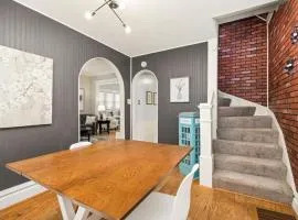 Retreat on Rouse Cozy 2BD Bursting with Color