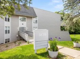 Whispering Willow Retreat 2BD 2BA Nature Oasis