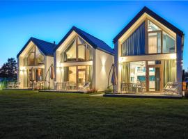 Jesionowa 3 Domki, hotel em Rowy