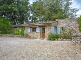 Stunning Home In Taradeau With Kitchen