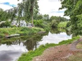 Bothell River house