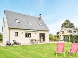 3 Bedroom Stunning Home In Equemauville
