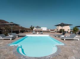 Mythique Pool Residence, hotel di Foinikiá