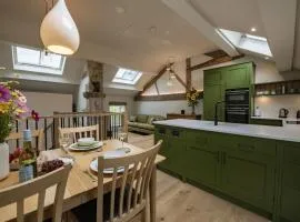 Lythe Barn