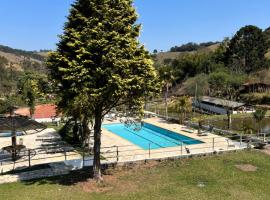 Pousada Nossa Senhora Aparecida Joanópolis, hotel v destinaci Joanópolis