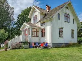 Awesome Home In Frändefors