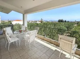 Lovely Home In Kamari Xylokastro