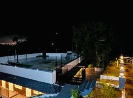 Aidensfarmstay, vakantieboerderij in Devikolam