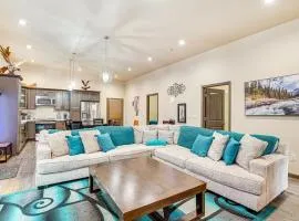 Game Room, Hot Tub and Mtn View Bonney Lake Retreat
