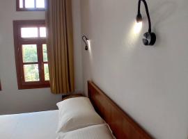 House Hotel Cela, ξενοδοχείο στο Αργυρόκαστρο