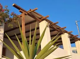 Topwindmill Apartment