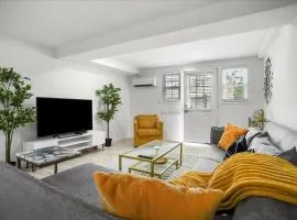 Garden Style Apt in Hyattsville