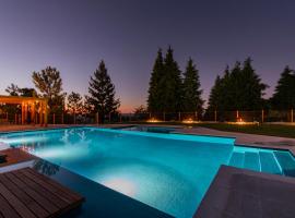 TerraSena Mountain Village, вила в Сейя