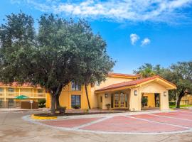 Super 8 by Wyndham Eagle Pass, Hotel in Eagle Pass