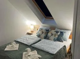 Holiday home in Balatonfenyves 51781