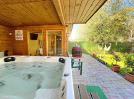 Holiday home in Koröshegy - Balaton 51780, hotel v destinaci Kőröshegy