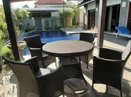 6 Bdr Villa with swimming pool