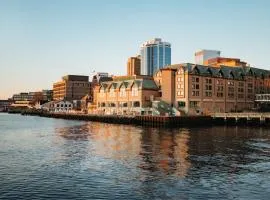 Halifax Marriott Harbourfront Hotel