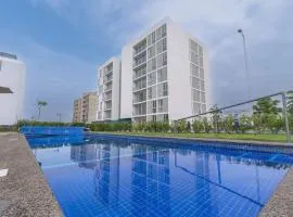 Modern Apartment with Terrace and Pool Access