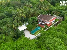 StayVista at Casa Chalora with Pool, BBQ, Games Room