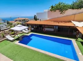 Happiness Chalet with Heated Swimming Pool