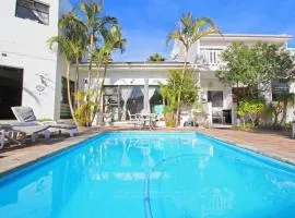 Au Plais De Langebaan at Palm Tree Villa