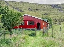 2 BR Cozy vacation home for 5 guests, Langasandur