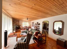 The Mod Cabin, hotel v destinaci Bearsville