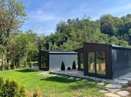 HARIZMA LUX Banja Vrujci, maison de vacances à Popadić