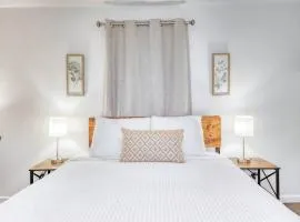 Comfy 1 Bed Close to Downtown, Night Life, UH, MED, Museum, NRG
