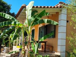 Kuqa Rent House, khách sạn ở Ksamil