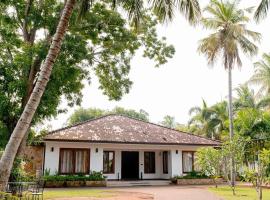 Suri Ricco Villa - Negombo, хотел в Lansigama