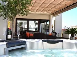 RSH14A - Terrace with hot tub and fantastic views