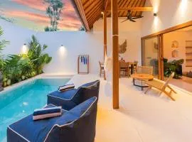 Ride to Bingin Beach, Gooseberry, Cashew Tree, 1BR Pool Villa Bingin,