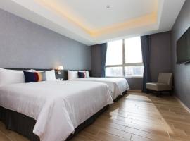 CHECK inn New Taipei LuZhou、台北市のホテル