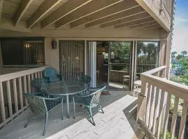 Unwind at St Augustine's Beachfront Oasis